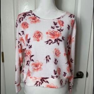 NWT POOF NEW YORK Junior SMALL Floral Thermal Top